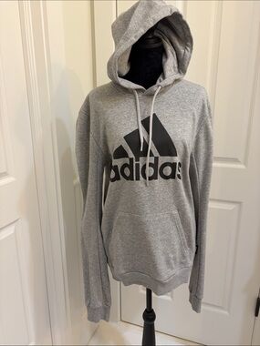 adidas Gray Pullover Hoodie Men’s Size S or Women’s Size M Like New